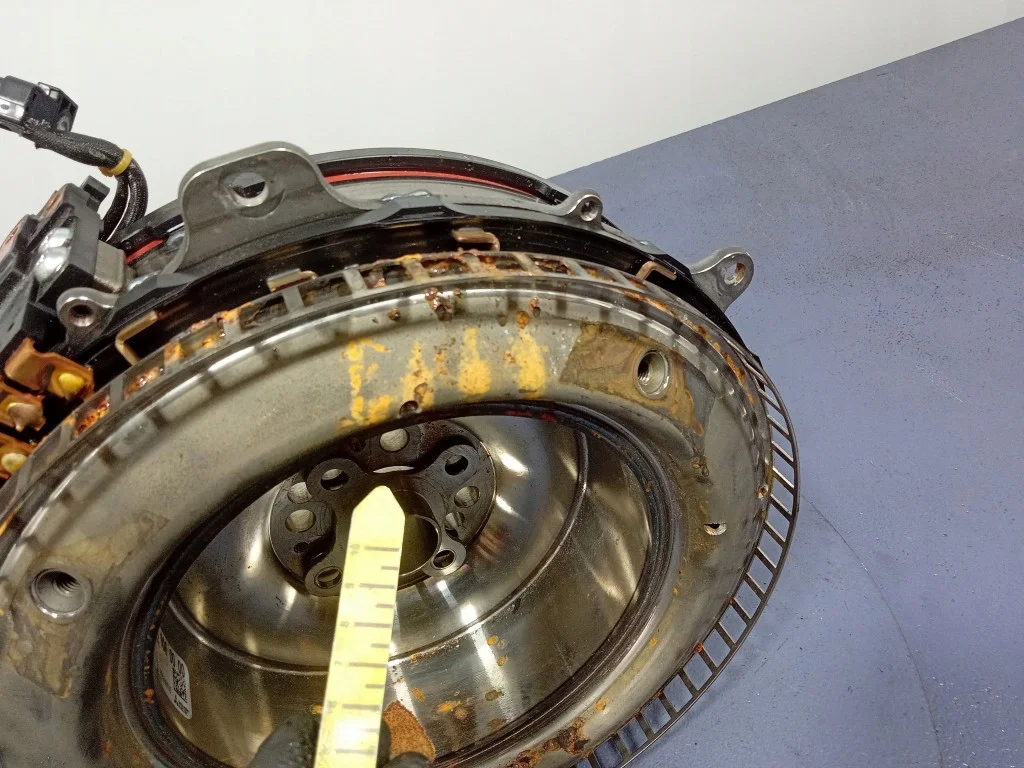 Generator Hybrydy Mercedes AMG GT W290 A2569060000 image 4