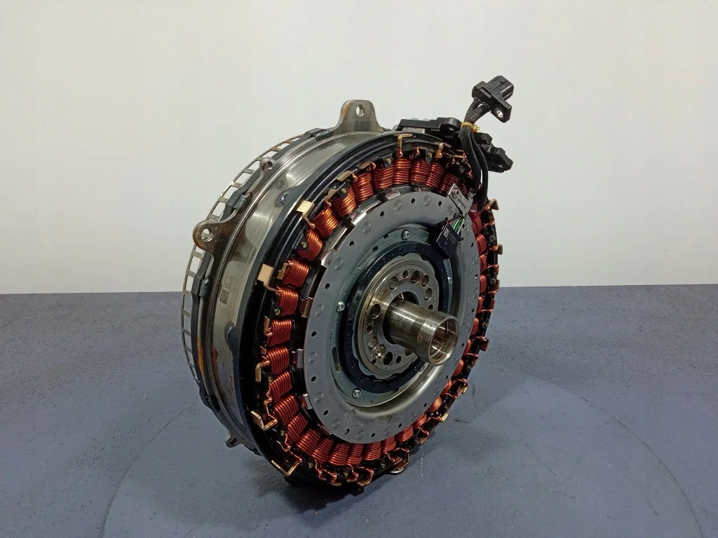 Generator Hybrydy Mercedes AMG GT W290 A2569060000 image 5