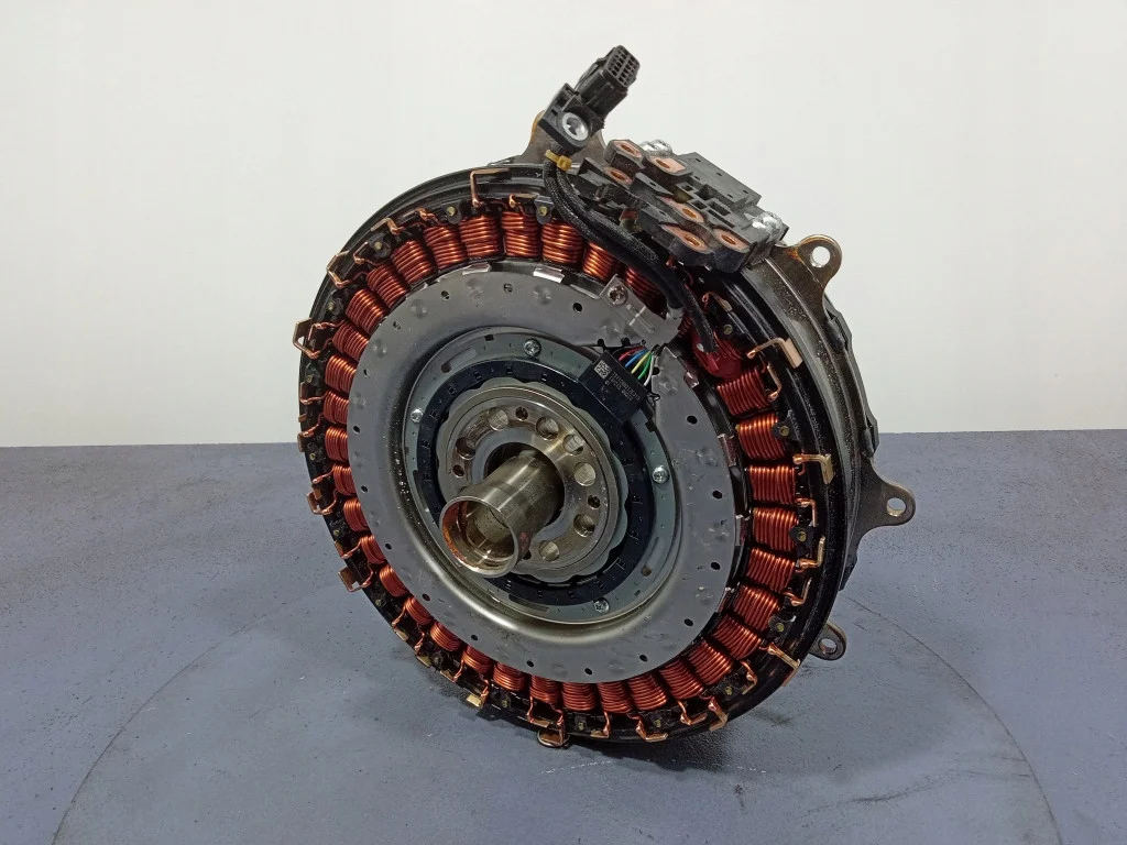 Generator Hybrydy Mercedes AMG GT W290 A2569060000 image 6