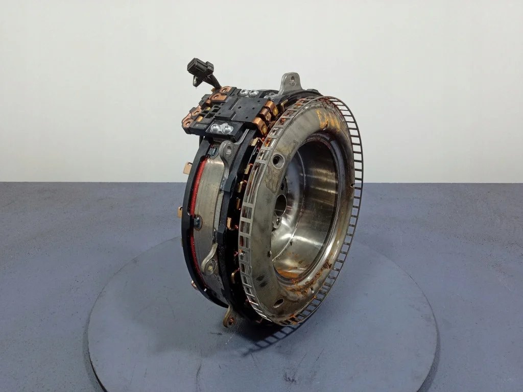 Generator Hybrydy Mercedes AMG GT W290 A2569060000 image 7