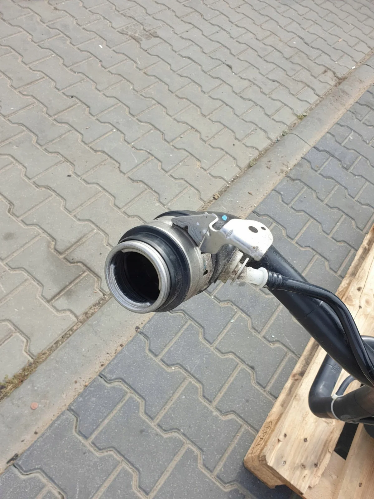 Bränslepump Peugeot 5008 II 1.2THP 9845424680 image 3