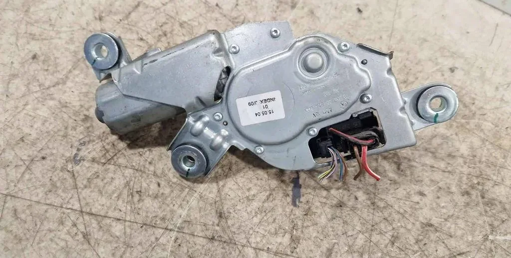 BMW X3 E83 bakrutetorkarmotor 0390201824