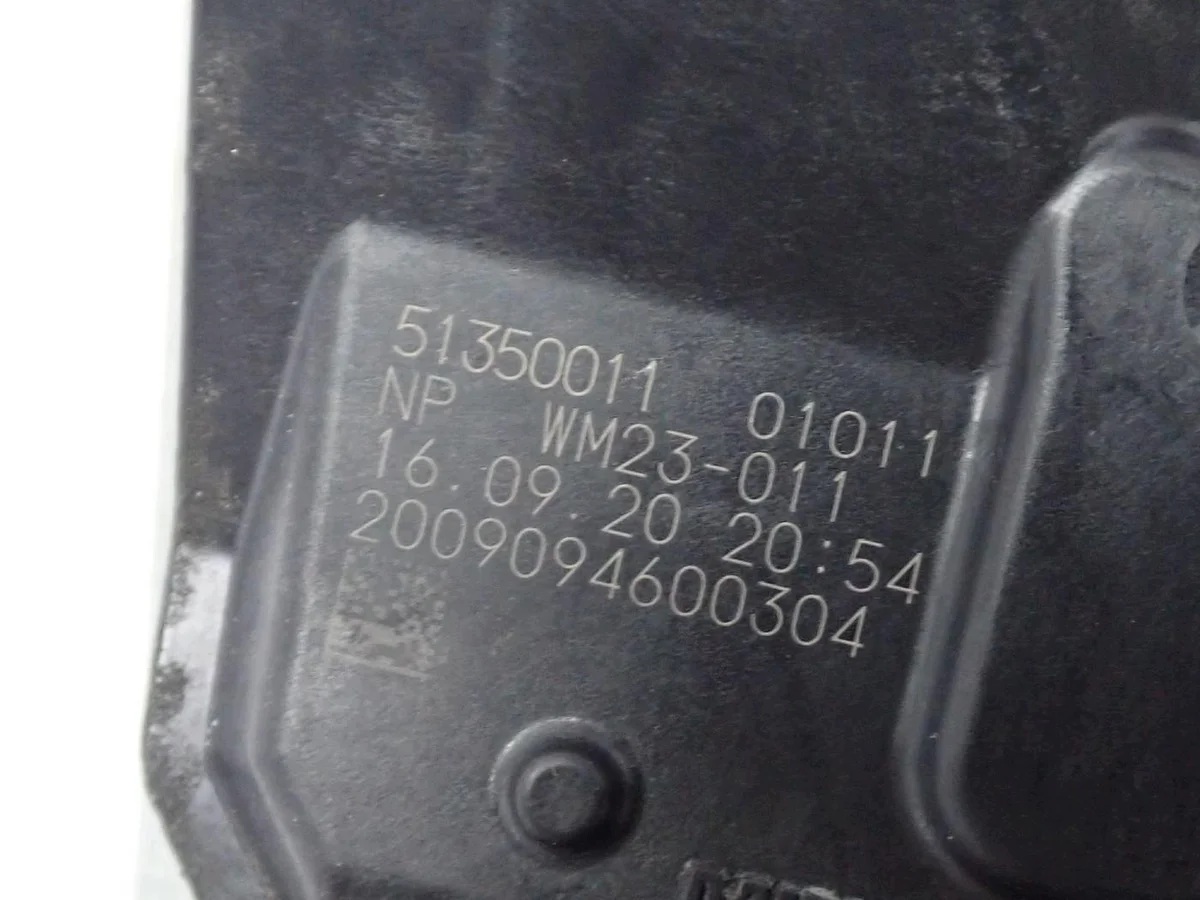 Moottorin pyyhinmekanismi Mazda CX-30 image 3