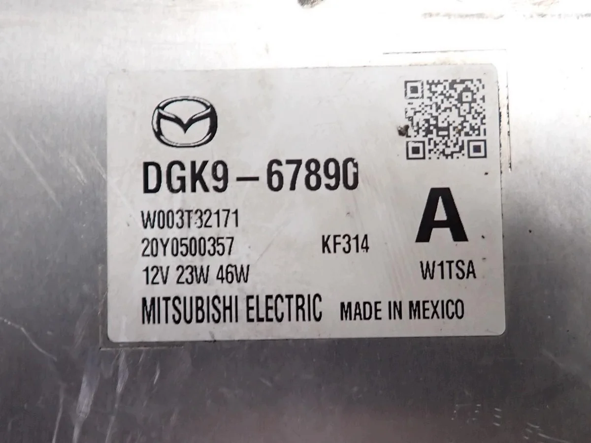Mazda CX-30 LED Module DGK9-67890 image 3