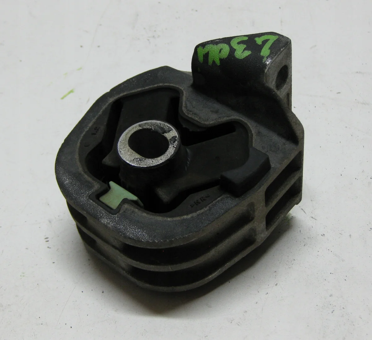 Support boîte de vitesses Renault Master III 8200675064 image 2