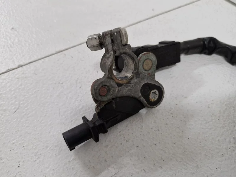 Jeep Renegade 1.6 D M-Jet Battery Cable