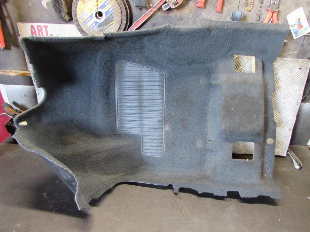 Golvmatta Vänster Fram Ford C-MAX II AM51R11455