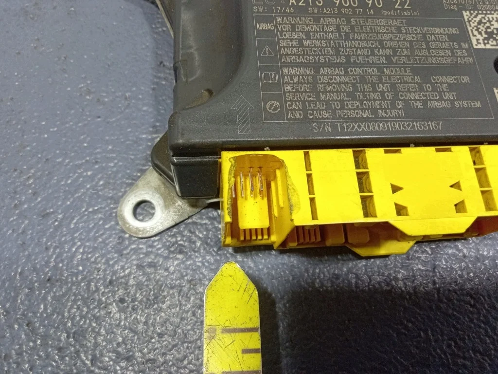 Módulo Sensor Airbag Mercedes A2139009022 image 5