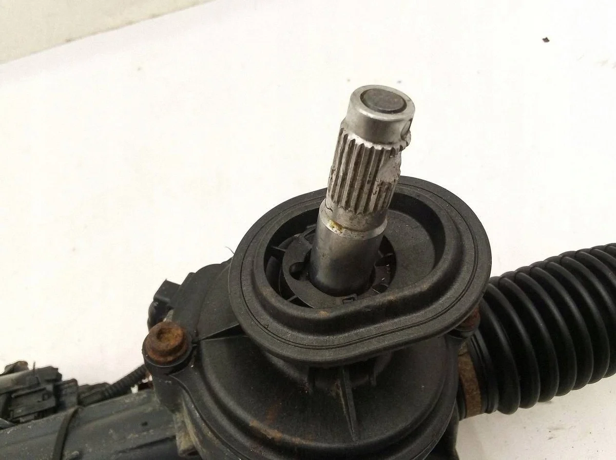 VW 3C1423051T Steering Rack - Used image 7