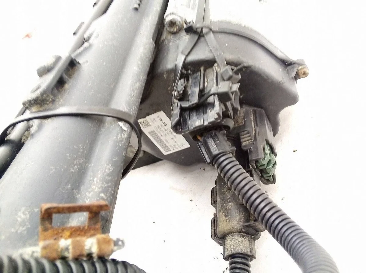 VW 3C1423051T Steering Rack - Used image 10