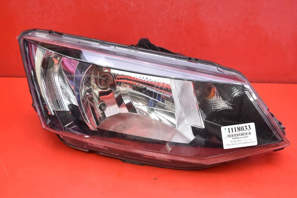 Reflettore destro Skoda Fabia III 6V1941016C