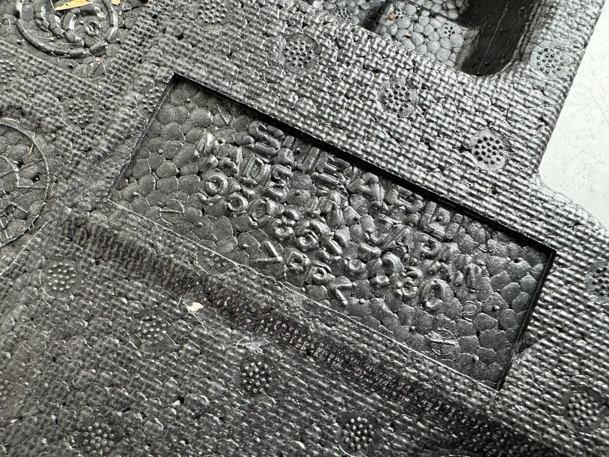 Subaru Forester Bagagerumsmatta 95036SJ030 image 8
