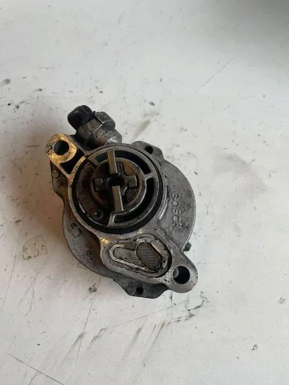 Pompe à vide Mazda 3 II D1562B image 2