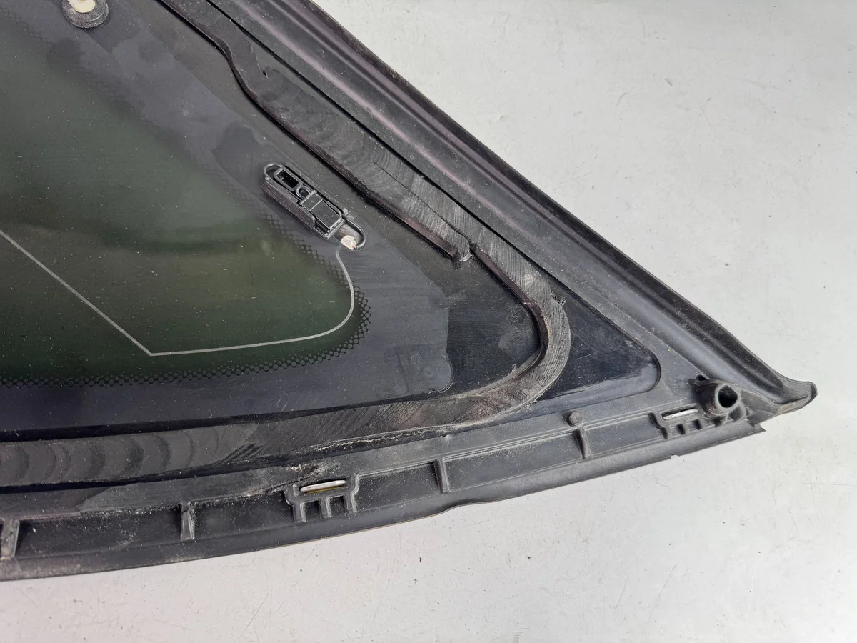 Jaguar F-Pace Rear Right Side Window DLK50596 image 10
