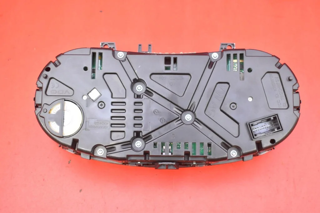 Kombiinstrument Skoda Fabia III 6V0920731B gebraucht image 4