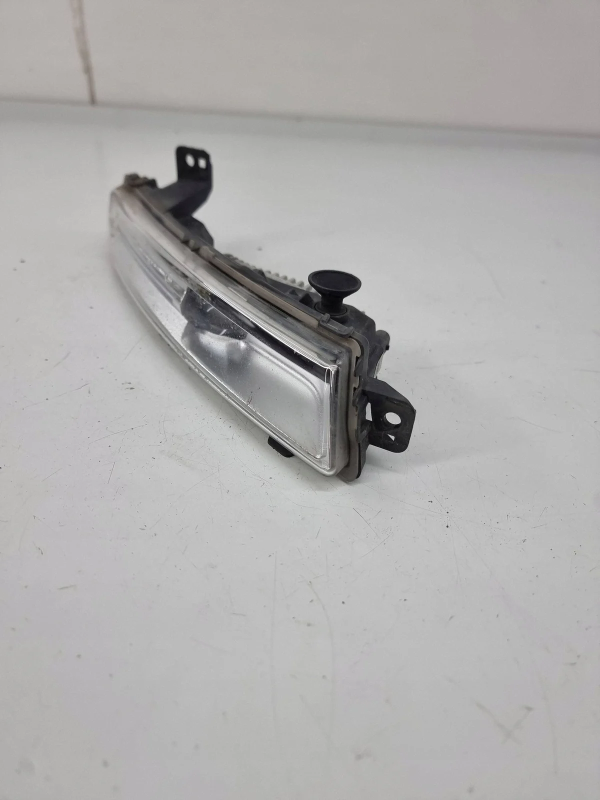 Jaguar XE Dimlykta Vänster HK8315201AB