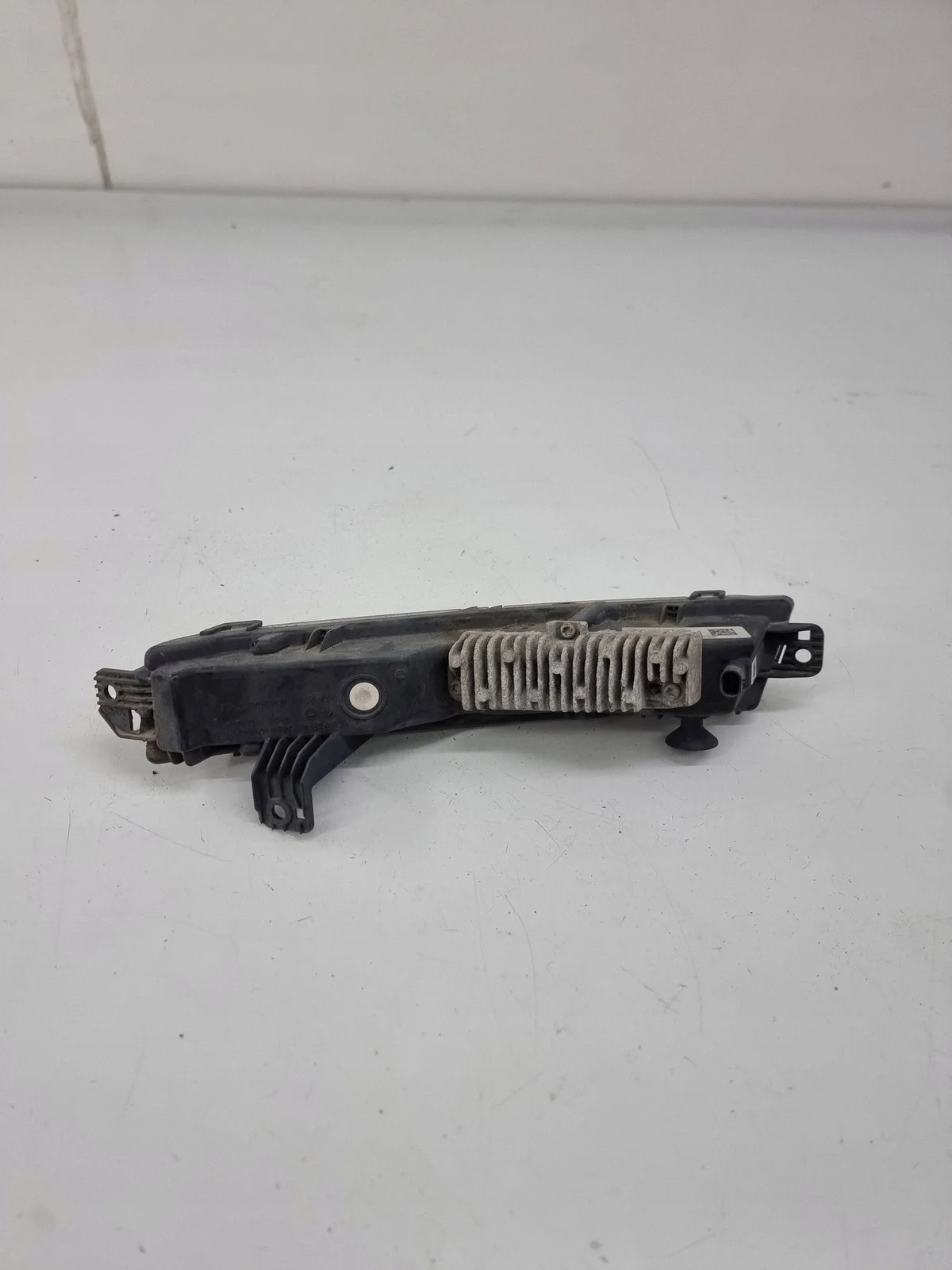 Jaguar XE Dimlykta Vänster HK8315201AB image 5