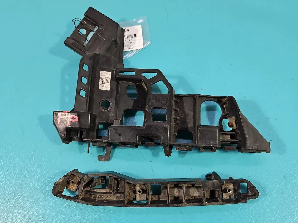 Soporte Parachoques Opel Astra V K Derecho Usado