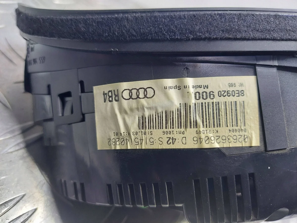 Teller Audi A4 B6 2.0 B 8E0920900N image 4