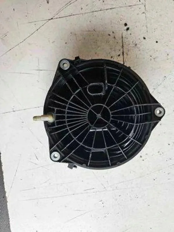 Volkswagen OE 5G6827469 takaluukun kahva