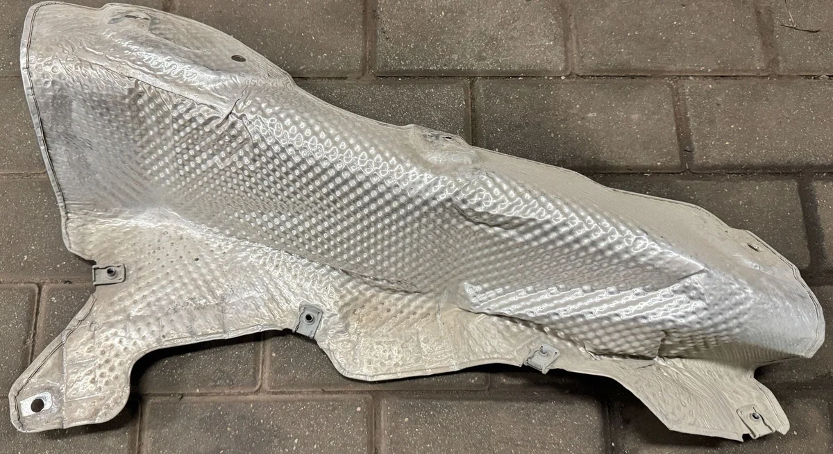 Jeep Grand Cherokee WL Exhaust Heat Shield 19386G