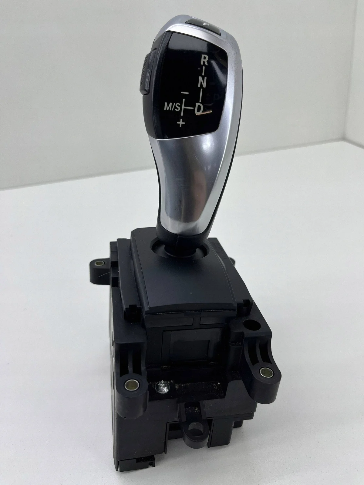 BMW 5 F07 F10 F11 Vaihteenvalitsin 9251186