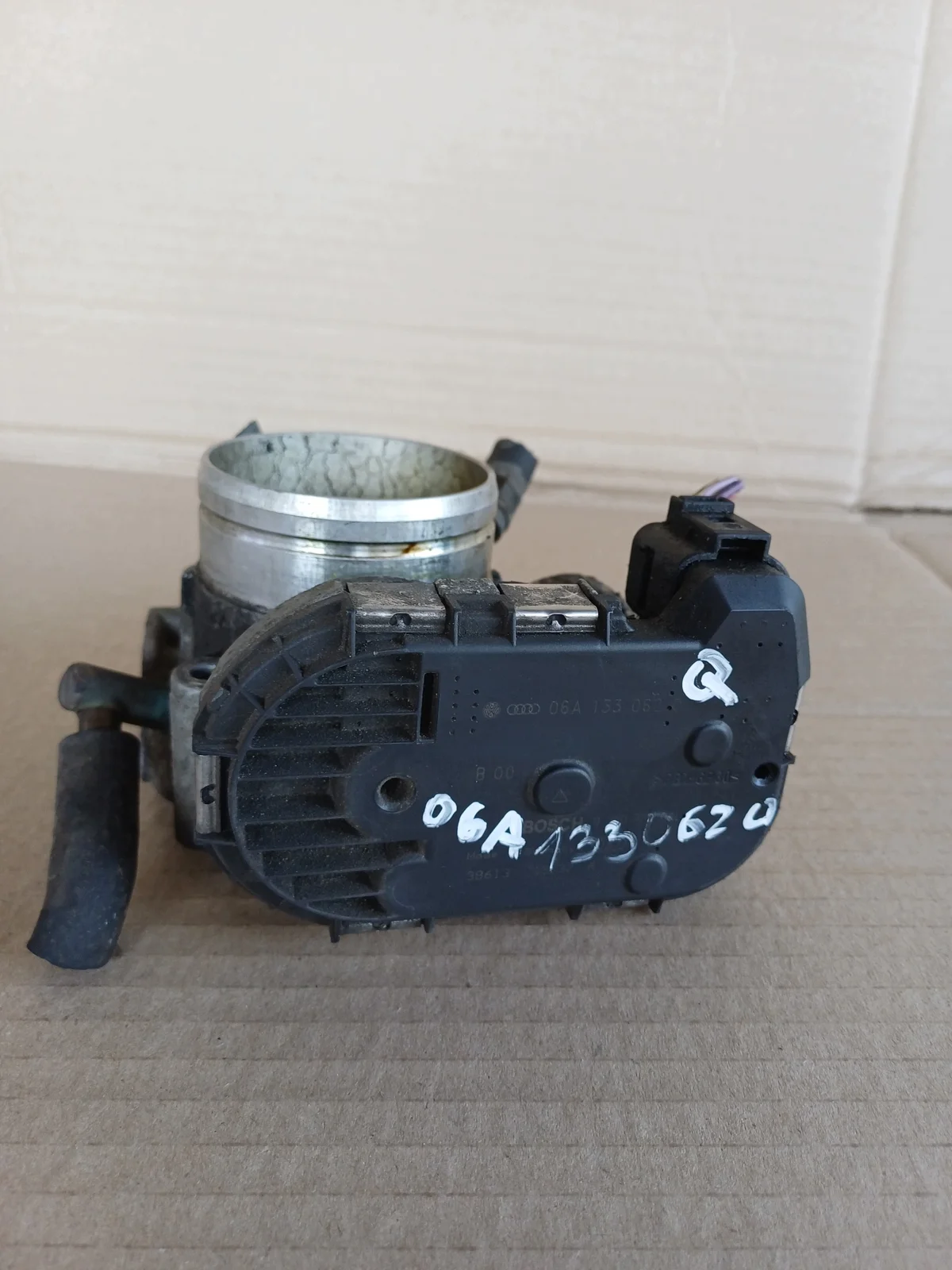 Boîtier papillon Skoda Octavia 1 2.0 essence