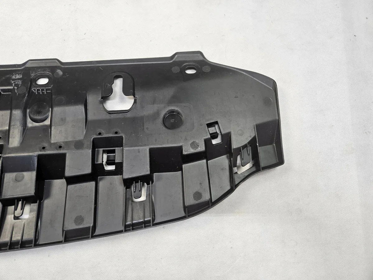 Spoiler sottoscocca Skoda Superb 3 3V0 image 5