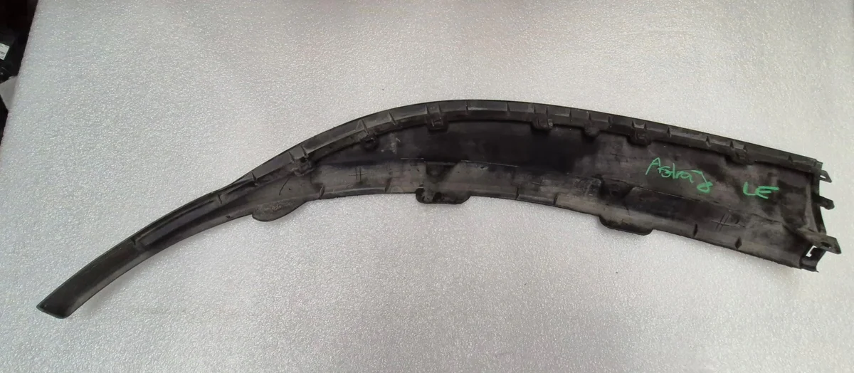 Spoiler avant gauche Opel Astra J IV 13264406 image 10