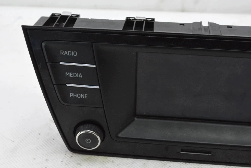 Rádio Skoda Fabia 3 III NJ 6V0035871D