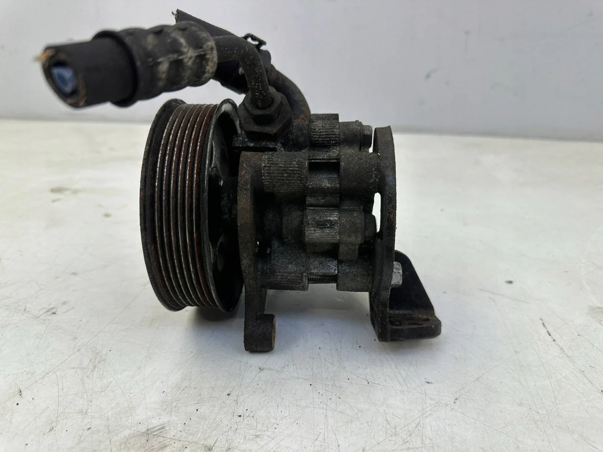 CHRYSLER 300C 3.0 05-10 ohjaustehostin image 3