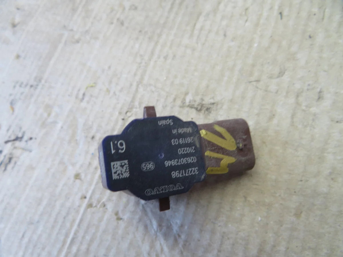 Volvo XC40 Sensor de Estacionamento 32271798 image 3