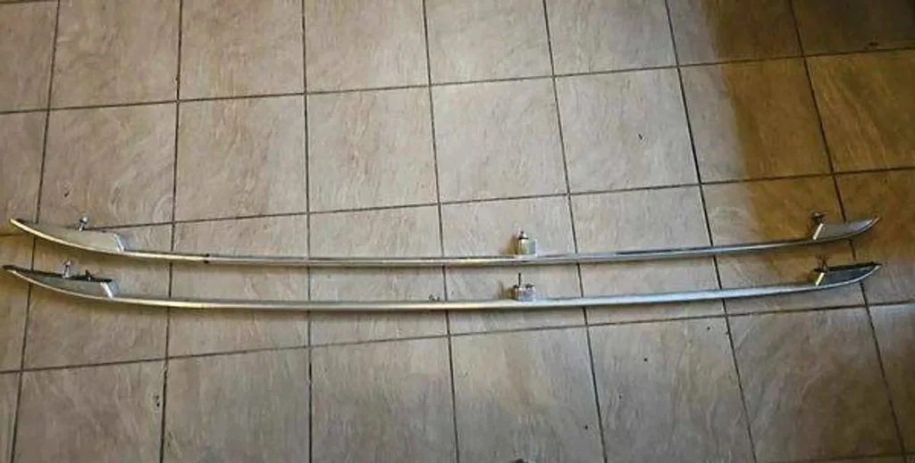 Dachreling Links VW Touran 1T0860033F