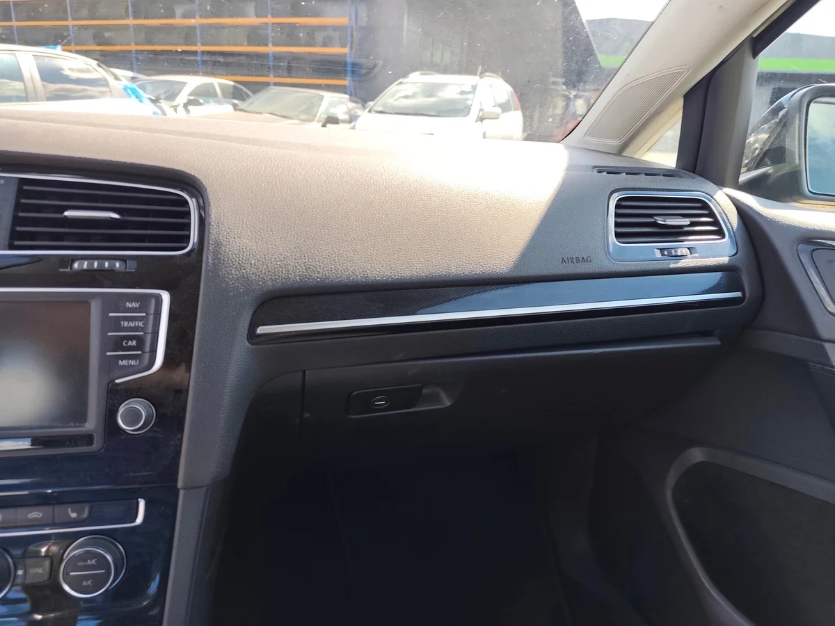 VW Golf VII Armaturenbrett Airbag Einheit image 3