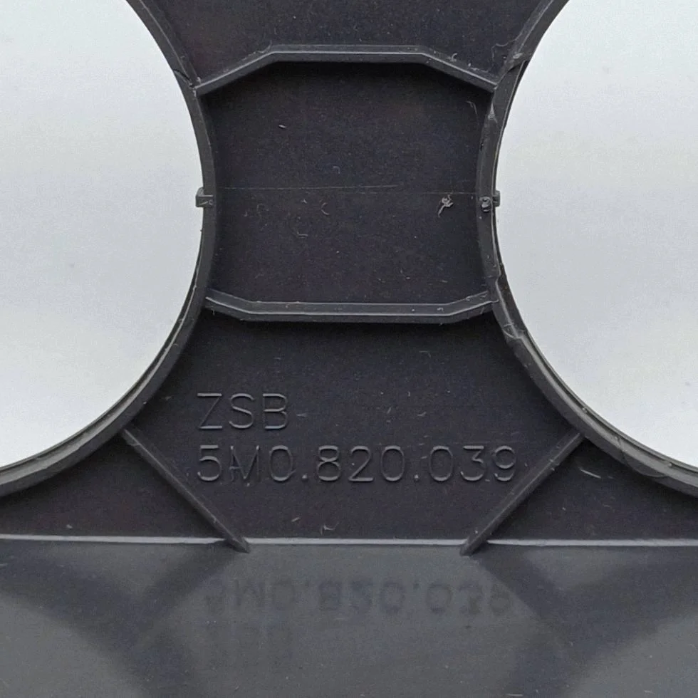 Ram för radio VW Golf V Plus image 6