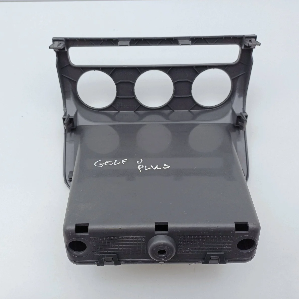 Ram för radio VW Golf V Plus image 7