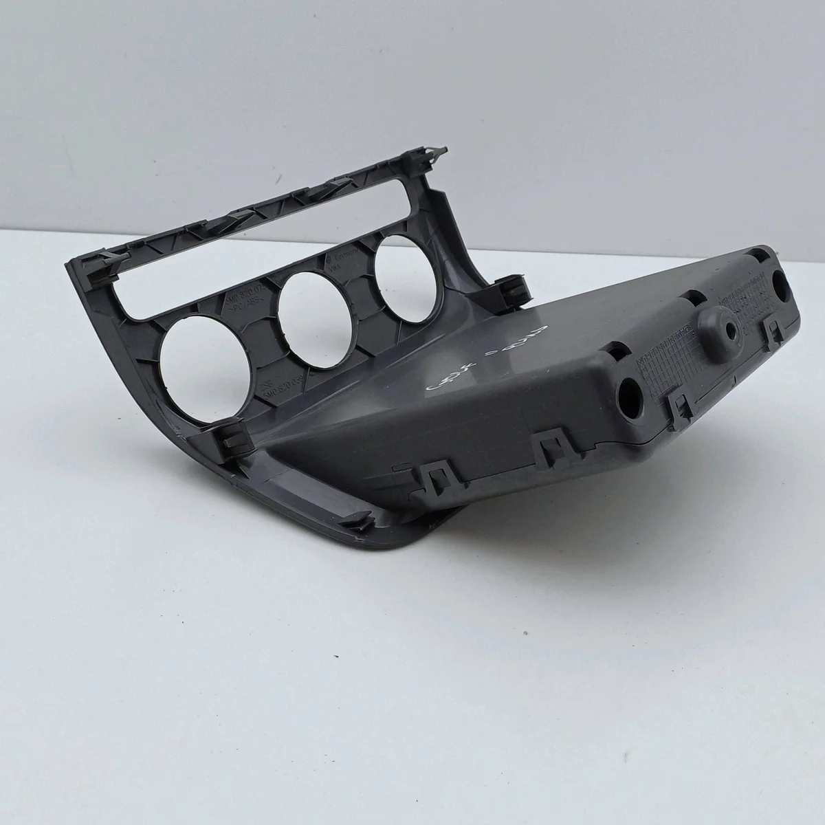 Ram för radio VW Golf V Plus image 9