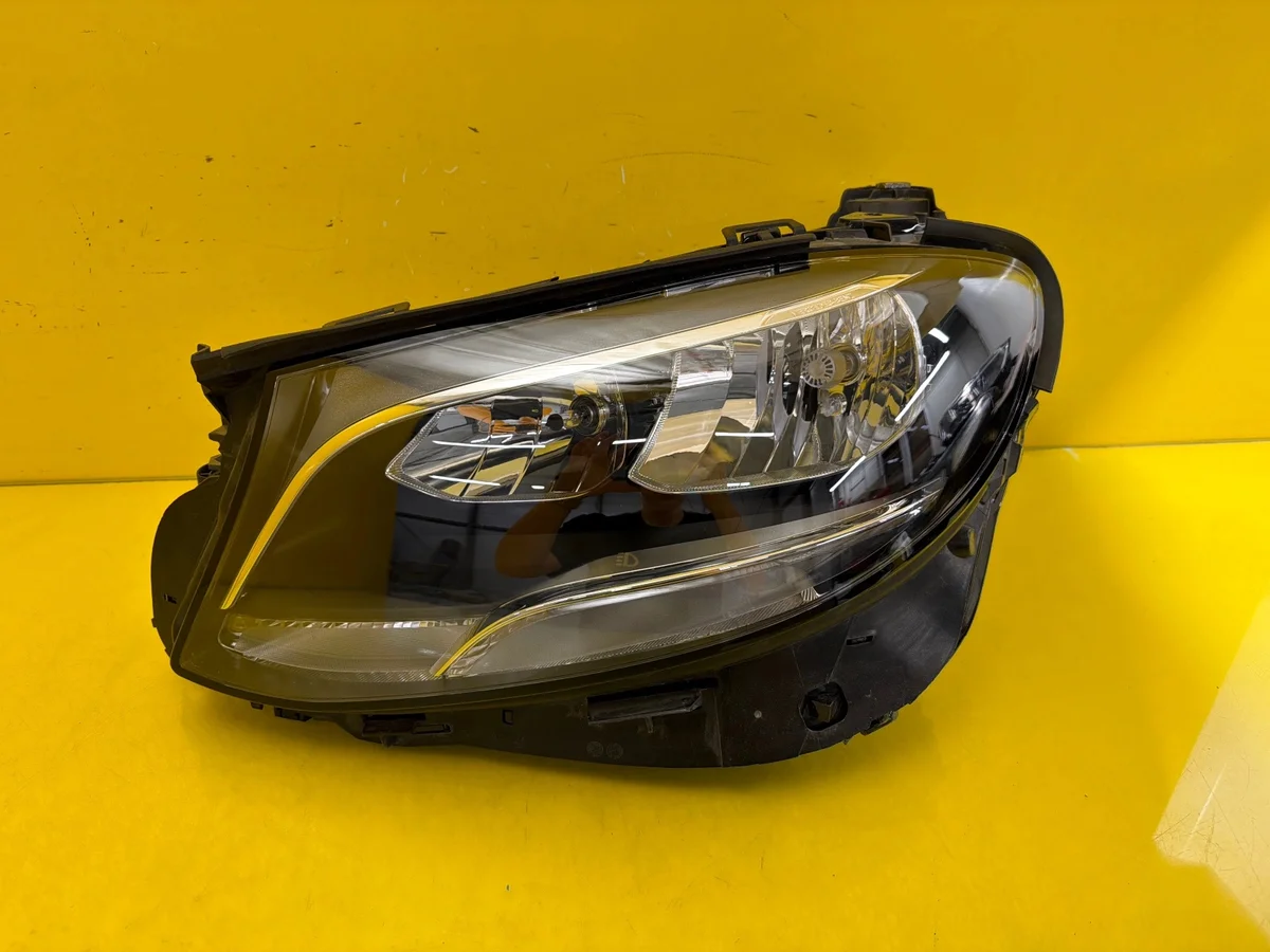 Farol Esquerdo Mercedes Classe E W213 H7 image 4