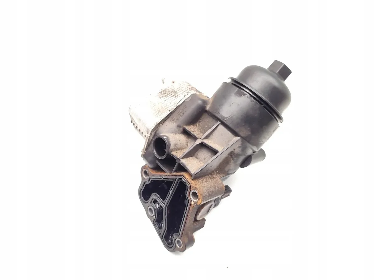 2017 Hyundai i40 Oil Filter Base 264102A400