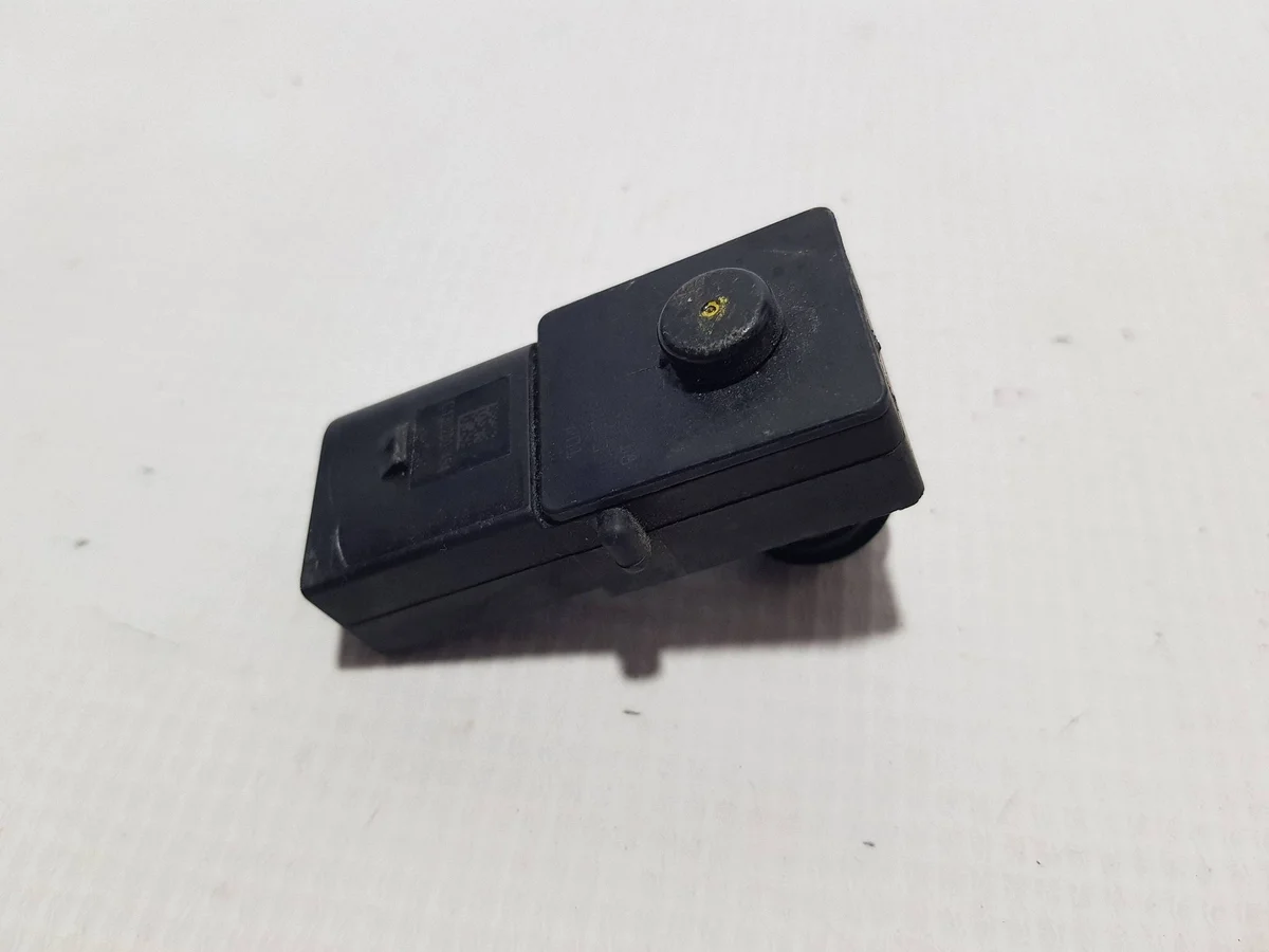 Sensor Presión Servo Mercedes C W204 Coupe Usado image 3