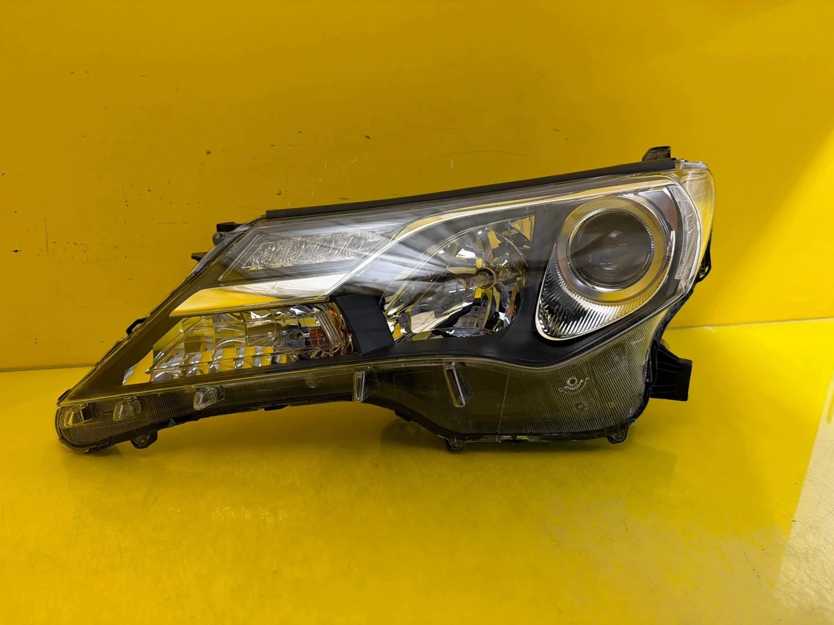 Vänster Strålkastare Toyota RAV4 IV III 2013-2015