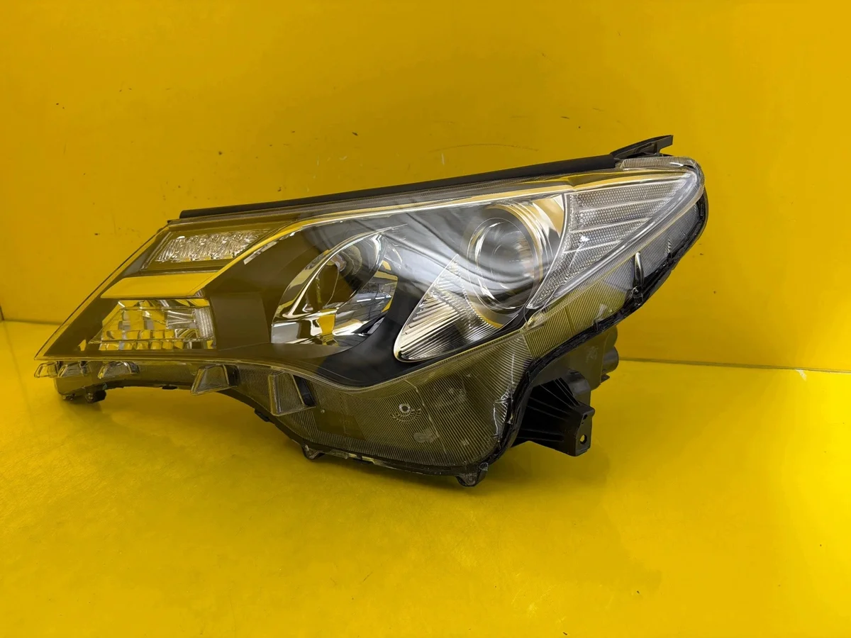 Linke Scheinwerfer Toyota RAV4 IV III 2013-2015 image 3