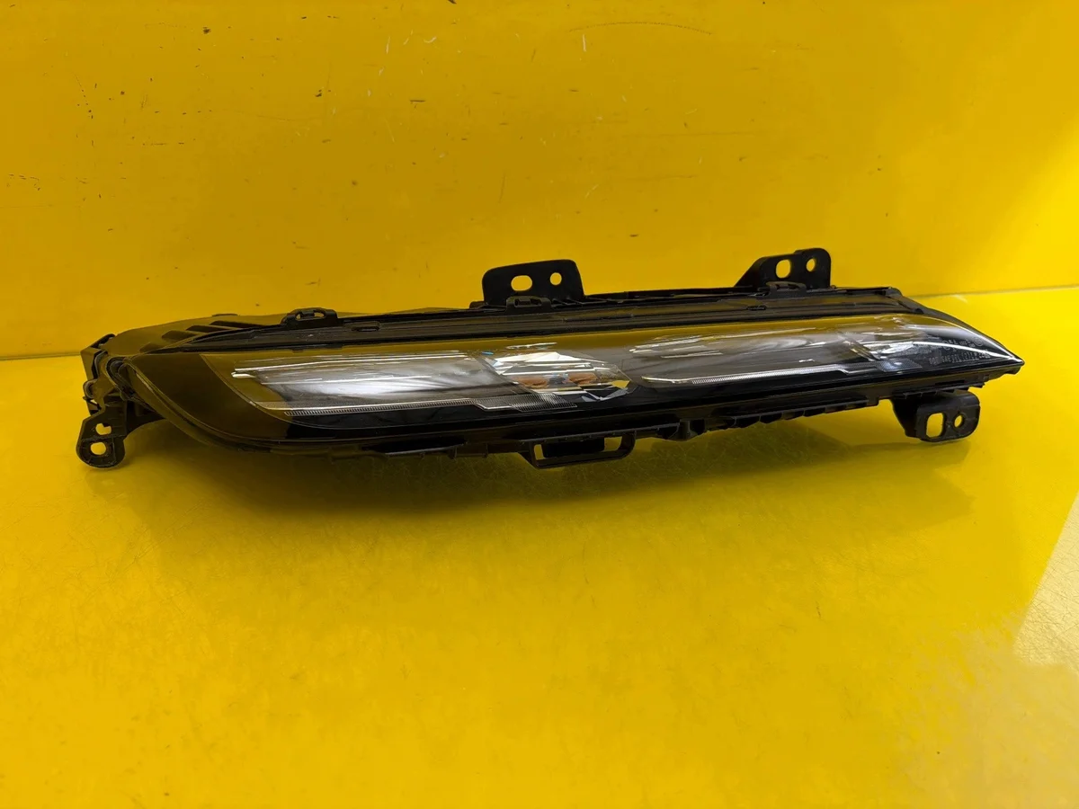 Rechter Koplamp BMW 7 G70 Full LED image 3