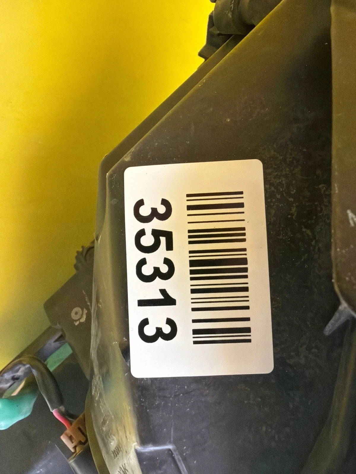 Left Xenon Headlight Mazda CX7 CX-7 Used image 5