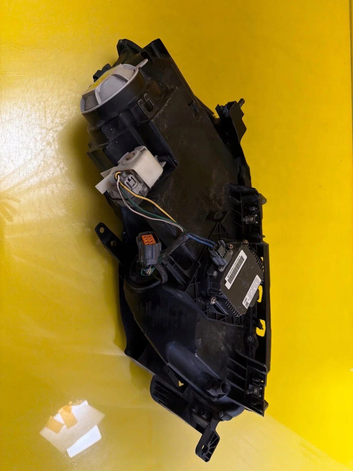 Left Xenon Headlight Mazda CX7 CX-7 Used image 8