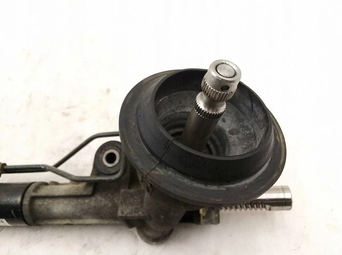 Mitsubishi 4410A008 crémaillère de direction image 5