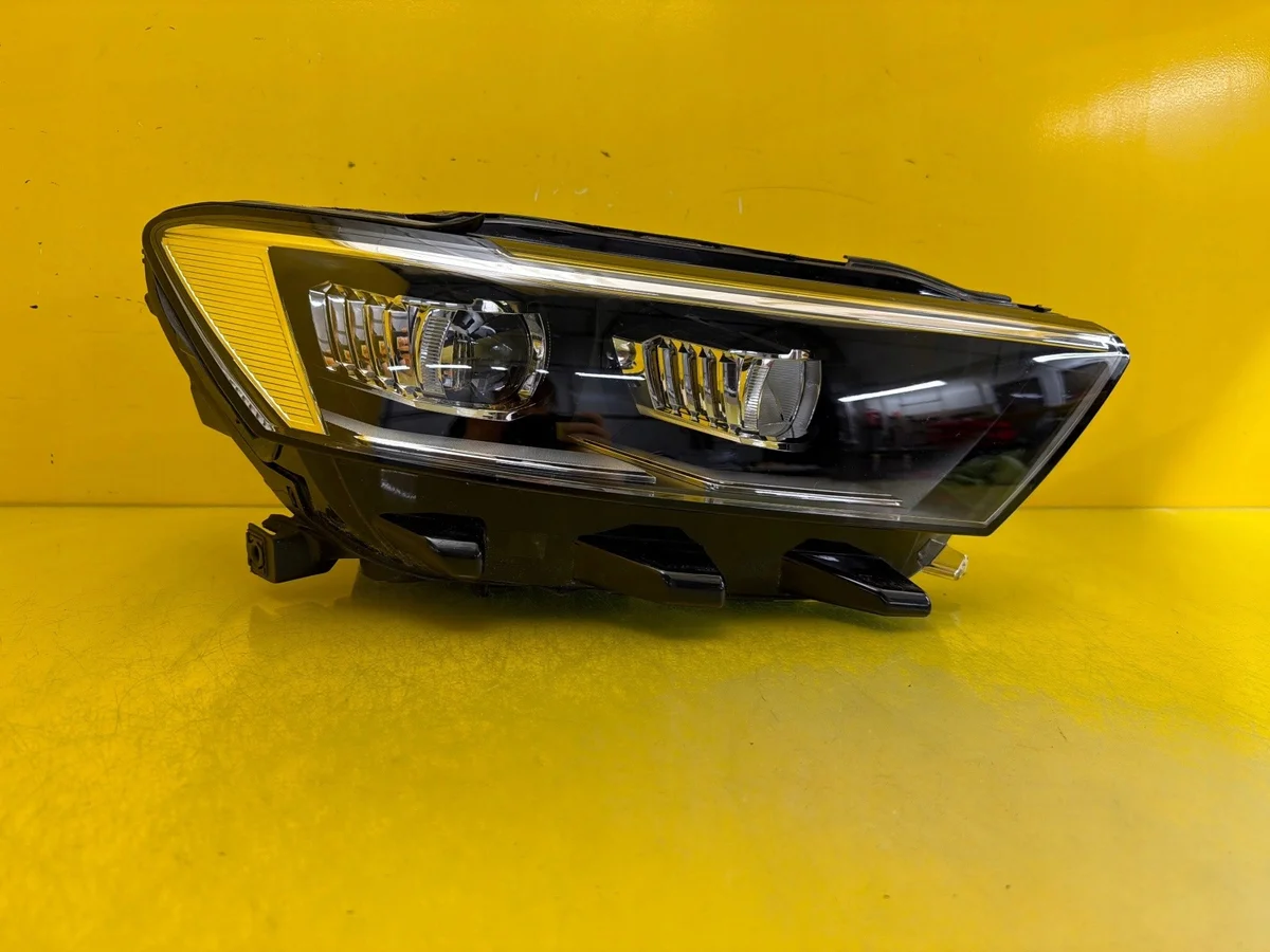 VW T-Roc A1 LED-lampa Höger 2GA941774