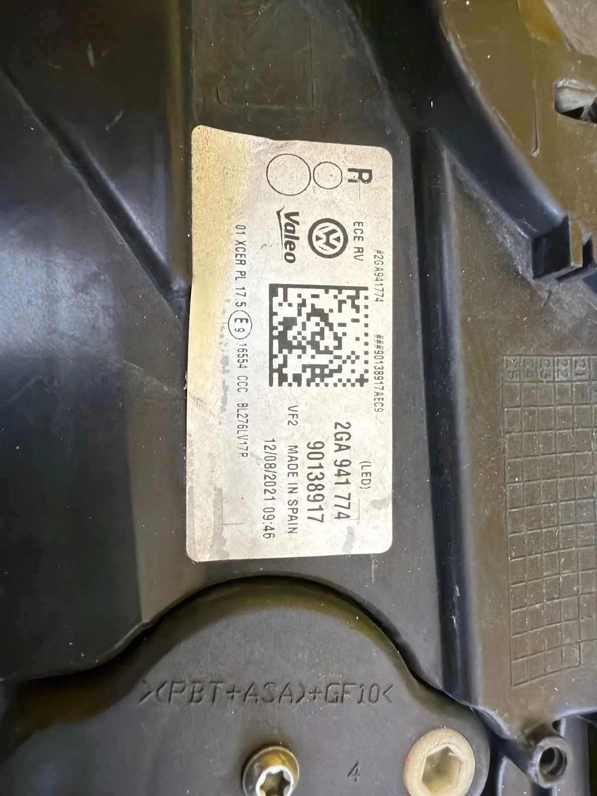 Faro LED VW T-Roc 2GA941774 Derecho Usado image 5