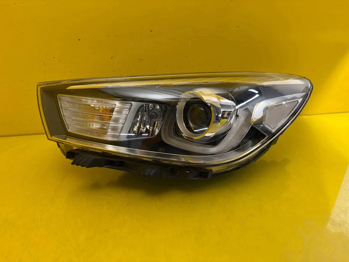 Vänster framlykta Kia Rio IV LED image 3