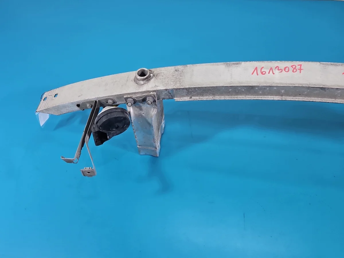 Träger Stoßfänger Vorne Mercedes W204 image 3